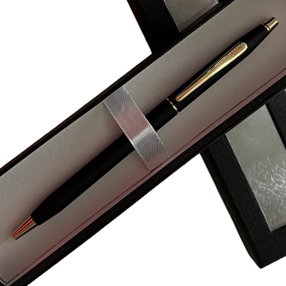 Cross ball point pen - black matte with gold trim / BLACK INK - Picture 9 of 13